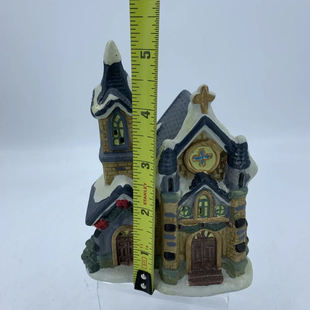 Vintage 2001 Cobblestone Corners Christmas Village‎ Tabernacle Dollar Tree